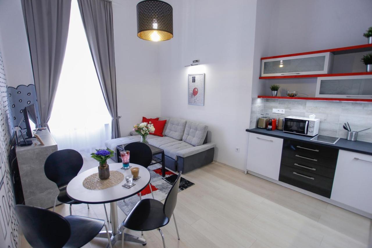 Urania Apartmanhaz Eger Ngoại thất bức ảnh